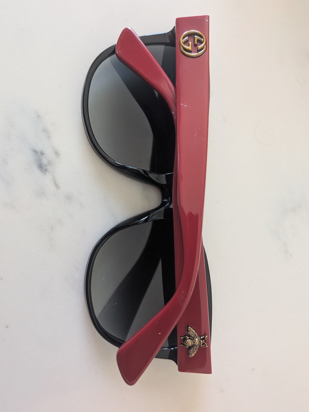 Gucci Black Lenses with Red Temples Bee & GG Logo Sunglasses